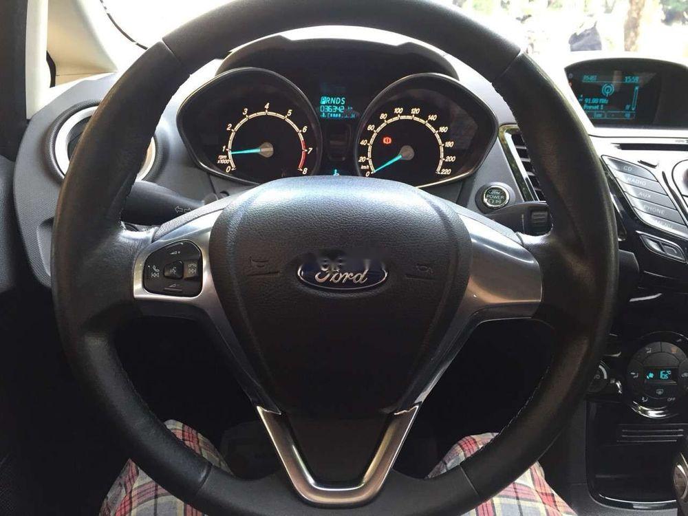 Ford Fiesta 2016 - Bán Ford Fiesta đời 2016, màu xám, xe gia đình giá cạnh tranh