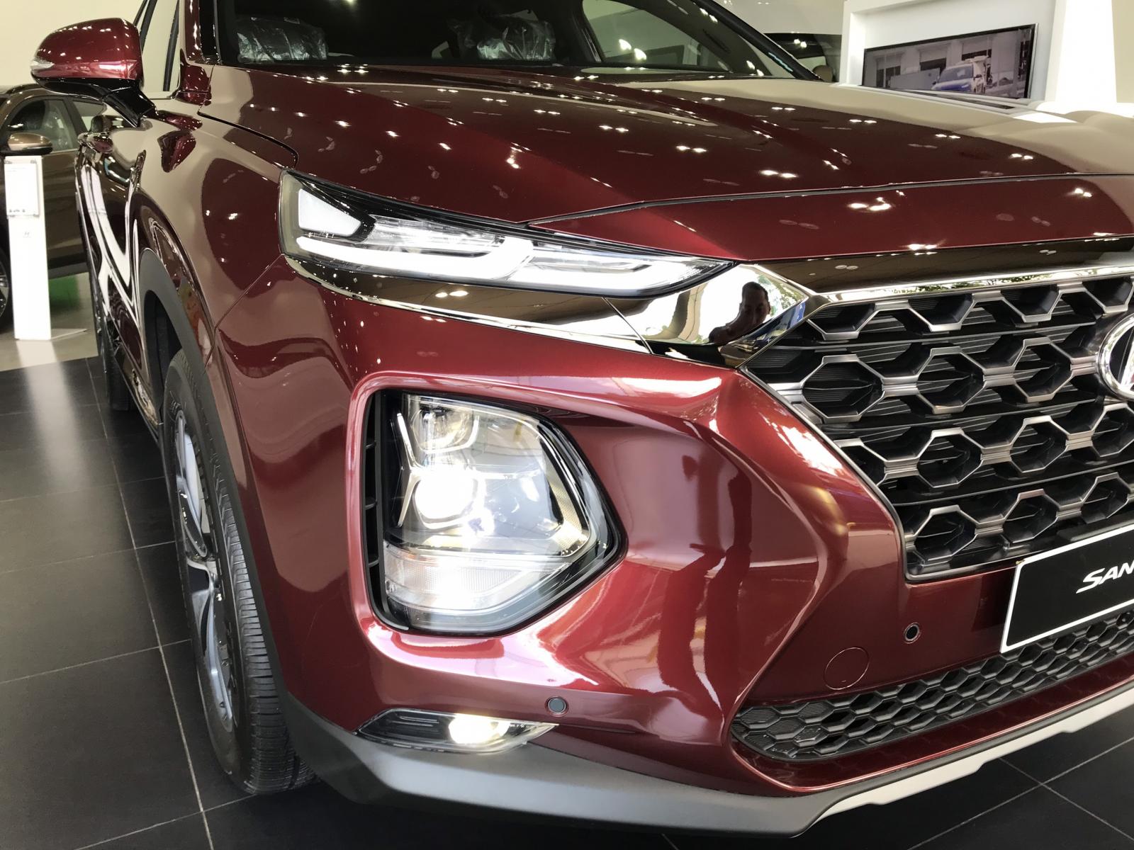 Hyundai Santa Fe 2020 - Bán Hyundai Santa Fe premium sản xuất năm 2019, màu đỏ