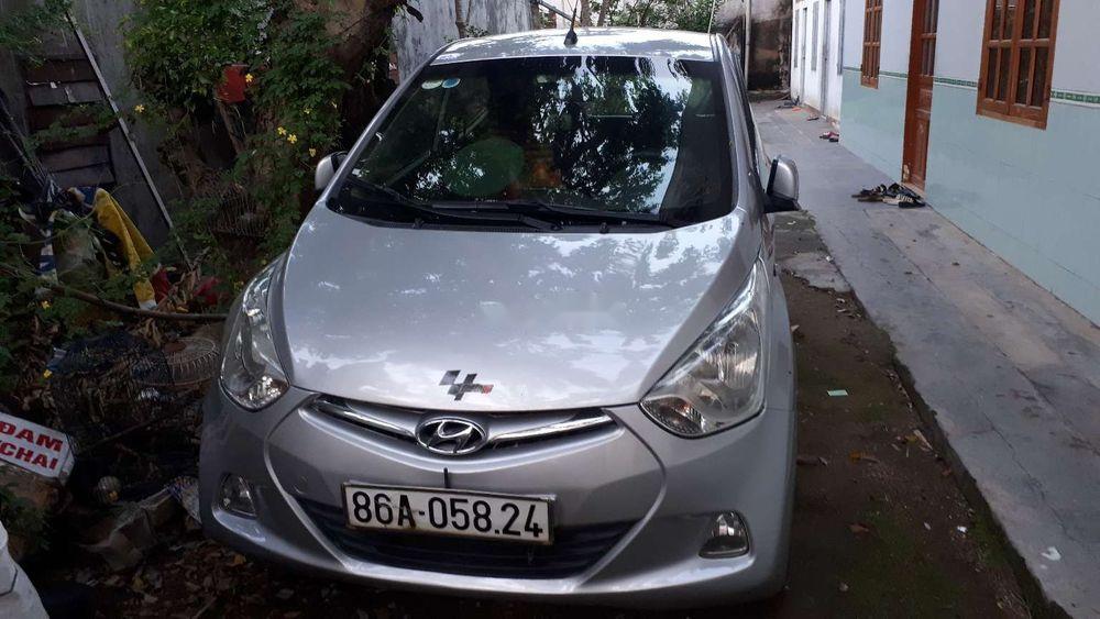 Hyundai Eon 2012 - Bán Hyundai Eon sản xuất năm 2012, màu bạc, nhập  