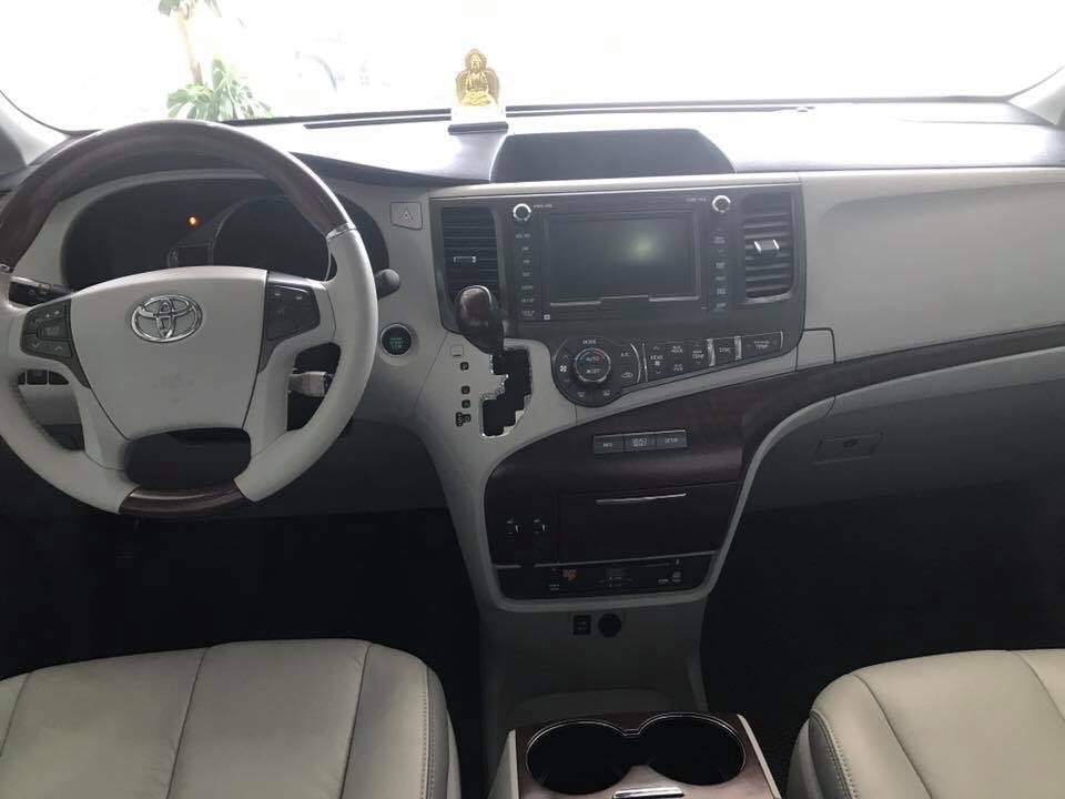 Toyota Sienna 2014 - Bán Toyota Sienna 3.5 Limited nhập Mỹ, đăng Ký 2015,1 chủ từ đầu