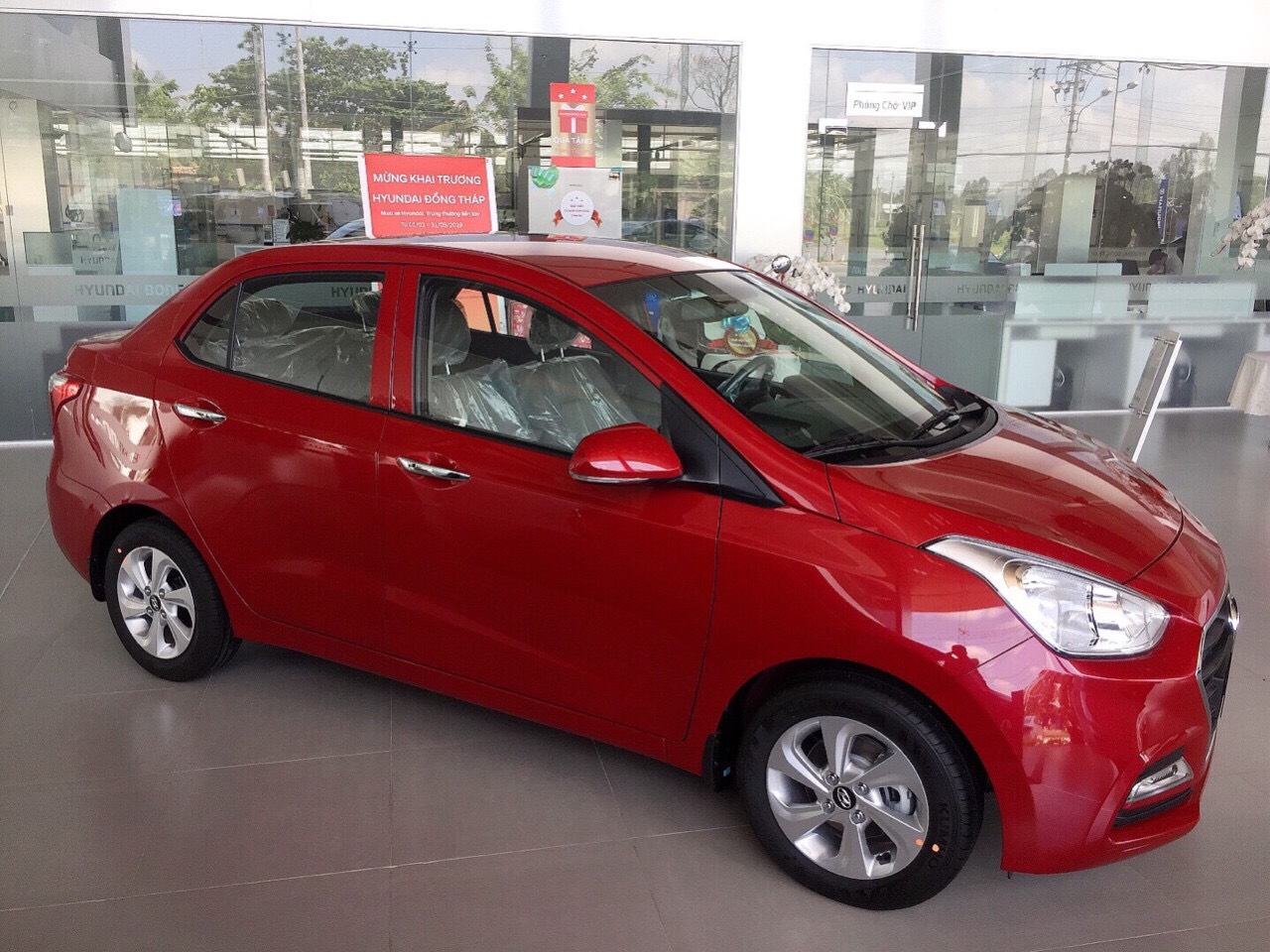 Hyundai i10 2019 - Bán Hyundai Grand I10 1.2AT 120tr nhận xe ngay