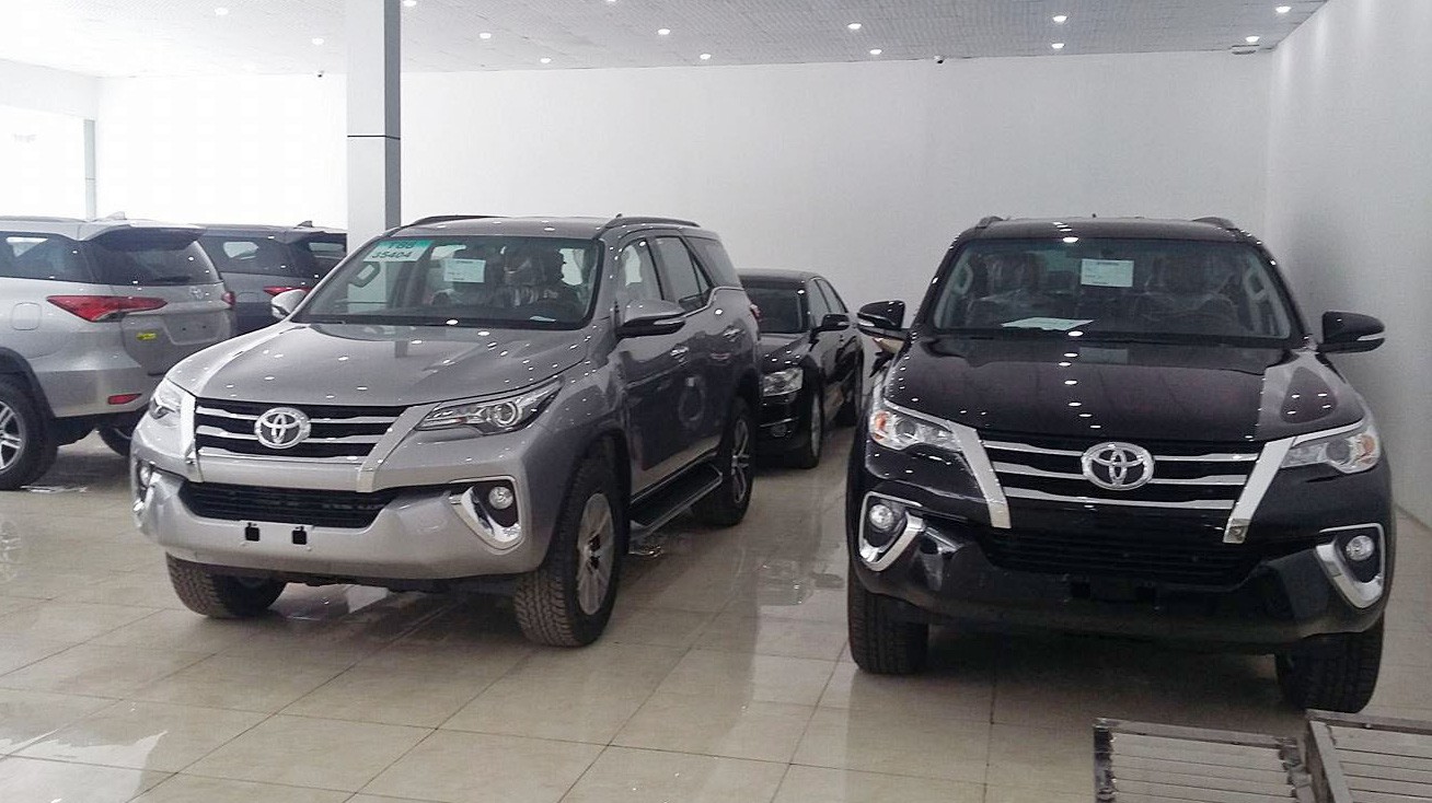 Toyota Fortuner 2019 - Sắm Fortuner nhận ưu đãi khủng tháng 9 giá sập sàn