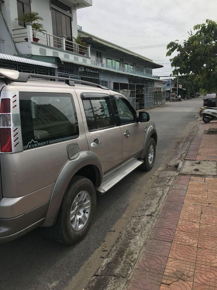 Ford Everest 2008 - Bán Ford Everest sản xuất 2008, màu hồng phấn