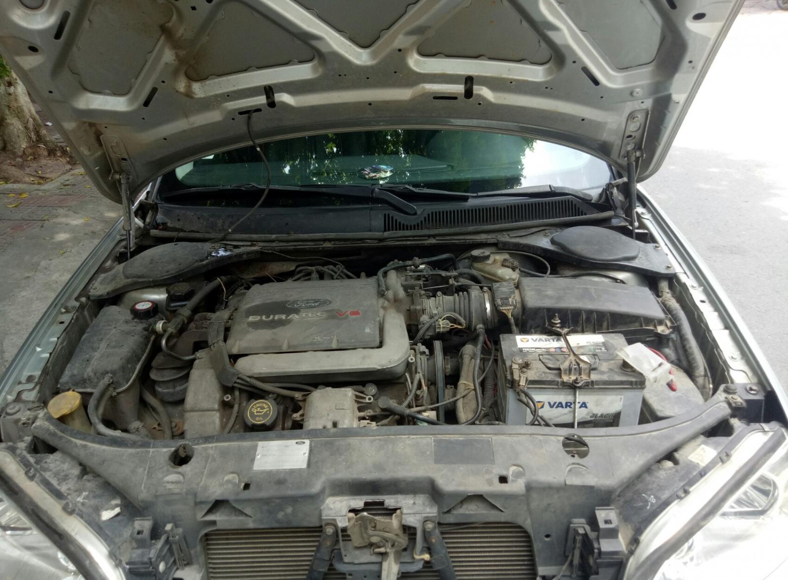 Ford Mondeo V6 2.5 2004 - Xe Ford Mondeo V6 2.5 2004, màu bạc