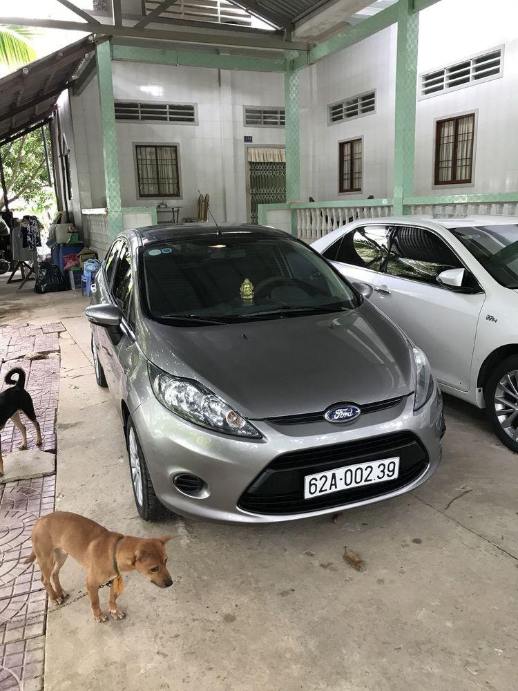 Ford Fiesta   2011 - Bán Ford Fiesta sản xuất năm 2011, màu xám, nhập khẩu số tự động