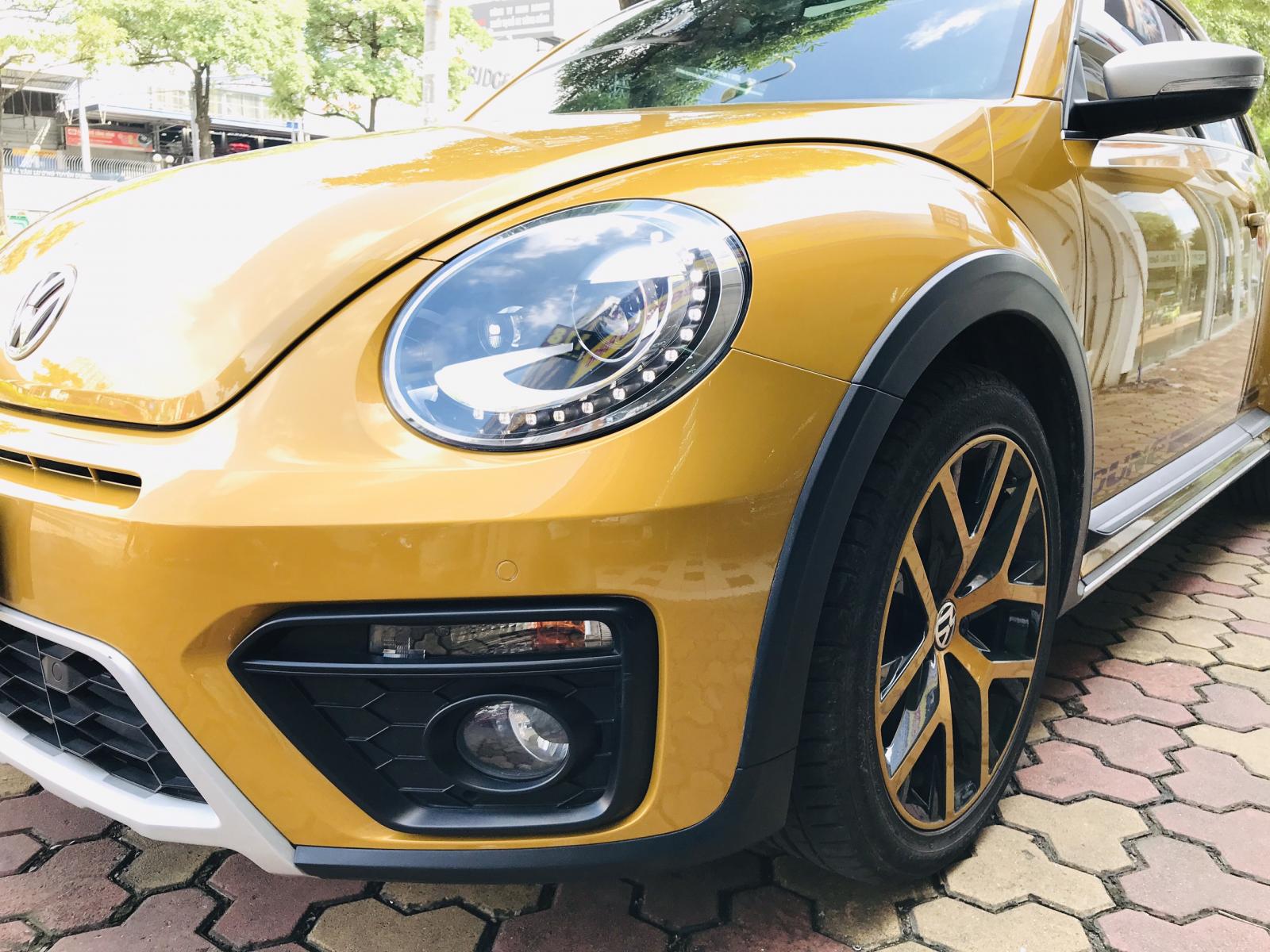 Volkswagen Beetle Beetle Dune 2017 - Bán Volkswagen Beetle Beetle Dune 2018, màu vàng