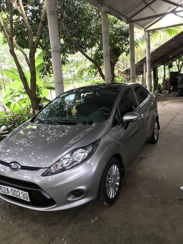 Ford Fiesta   2011 - Bán Ford Fiesta sản xuất năm 2011, màu xám, nhập khẩu số tự động