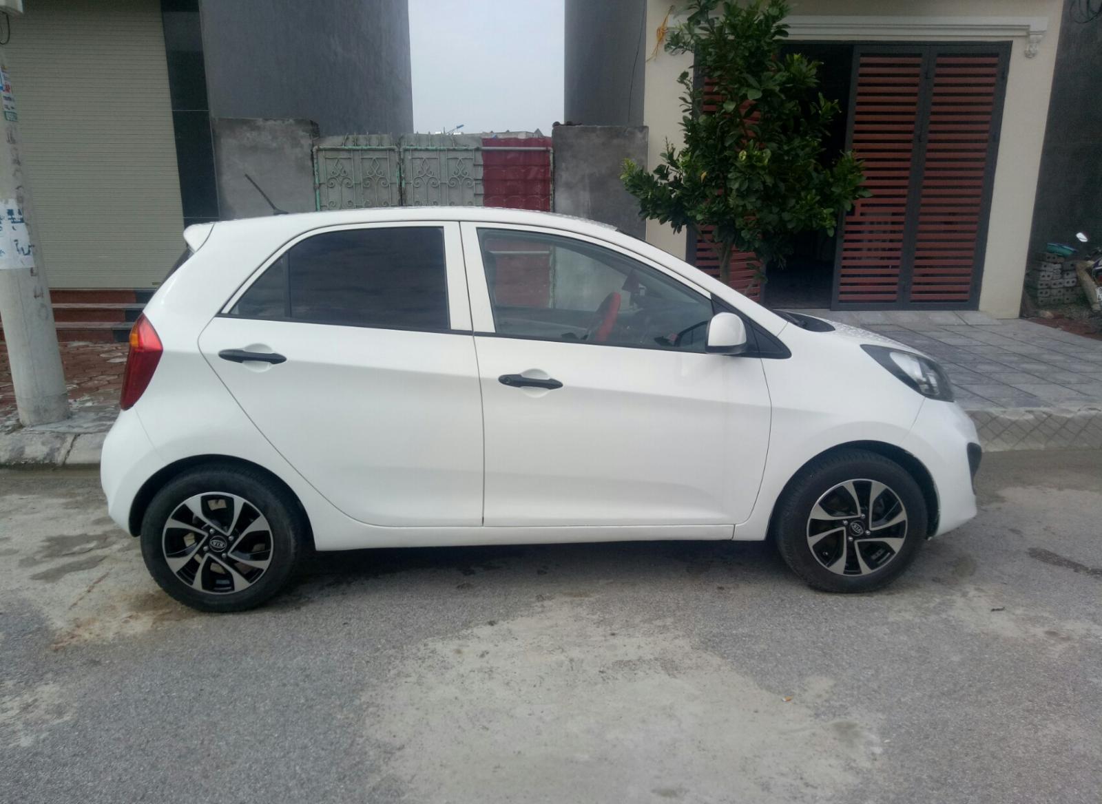 Kia Morning Sx 2013 - Bán Kia Morning Sx sản xuất 2013, màu trắng chính chủ, giá tốt