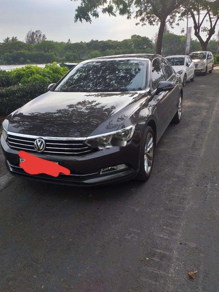 Volkswagen Passat   2016 - Bán Volkswagen Passat năm sản xuất 2016, màu đen, xe nhập  