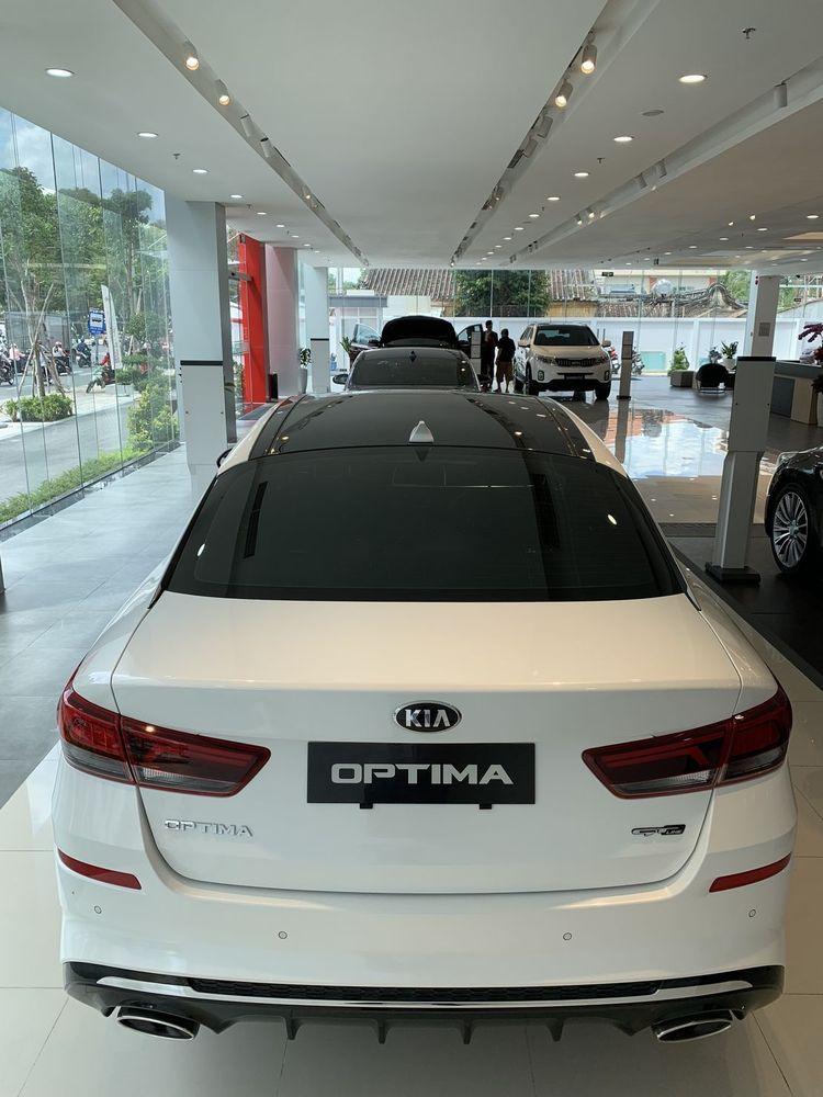 Kia Optima 2019 - Bán Kia Optima năm sản xuất 2019, màu trắng, 789 triệu