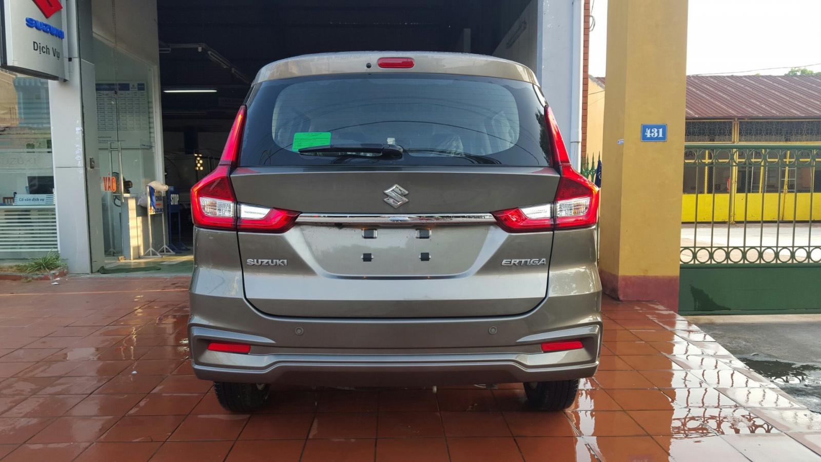 Suzuki Ertiga 2019 - Cần bán xe Suzuki Ertiga AT đời 2019, màu bạc, nhập khẩu, 545tr