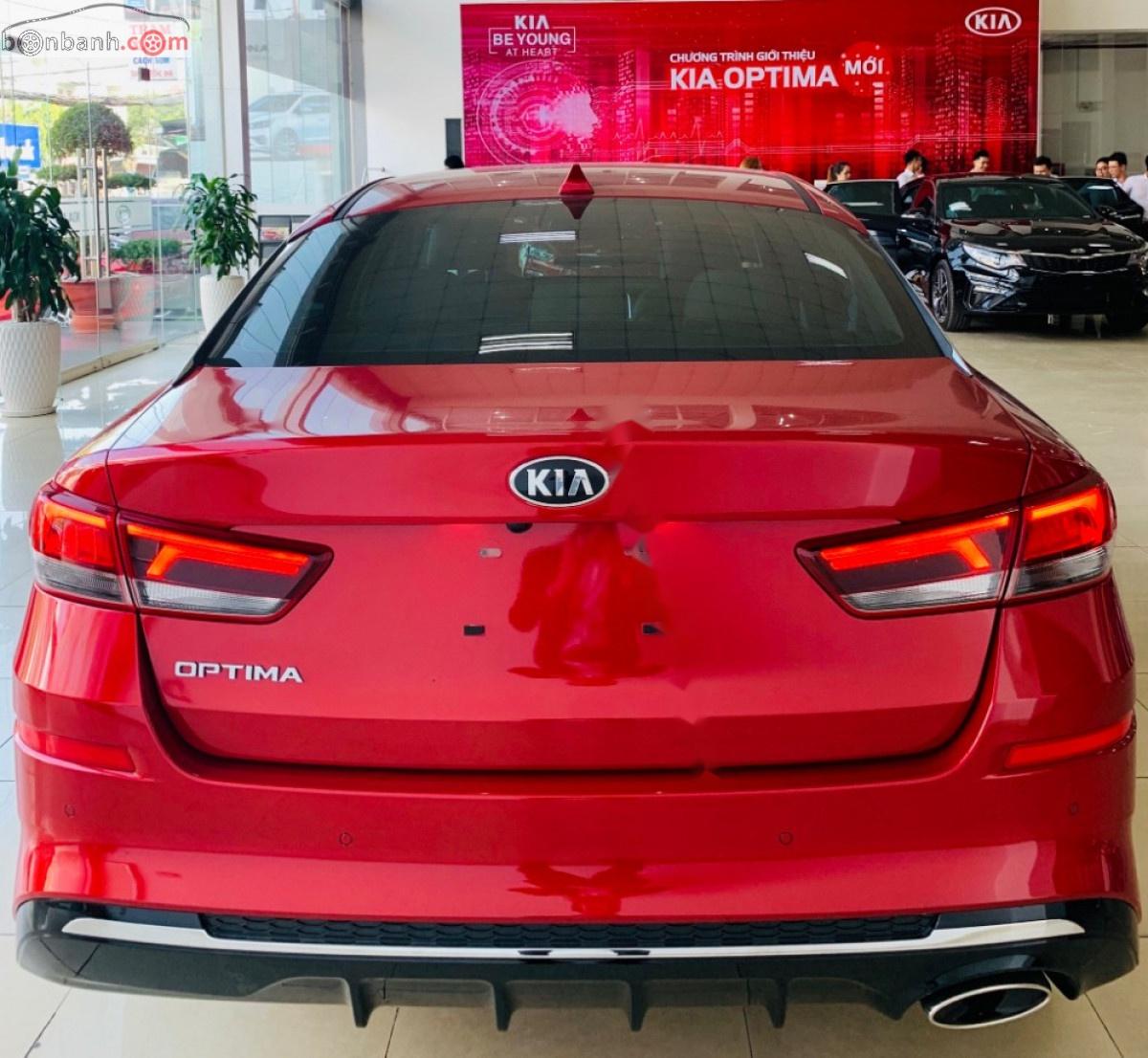 Kia Optima Luxury 2019 - Bán Kia Optima Luxury đời 2019, màu đỏ, 779tr