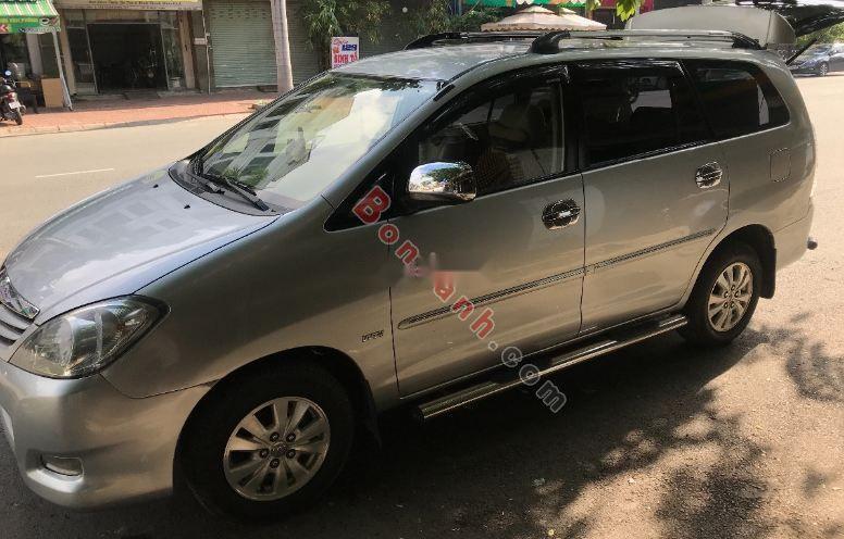 Toyota Innova G 2008 - Bán Toyota Innova G đời 2008, màu bạc