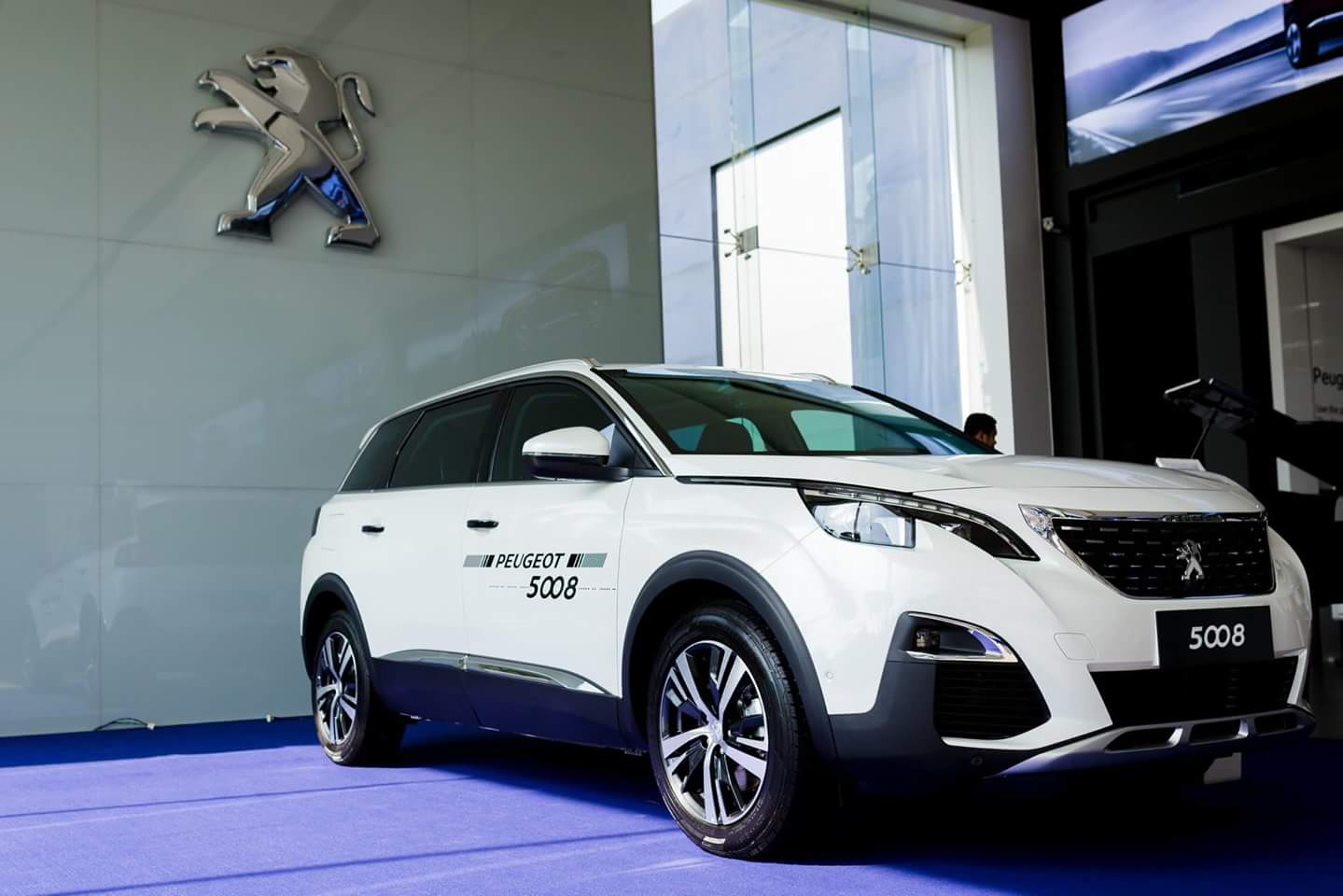 Peugeot 5008 2019 - Ưu đãi vàng tháng 09 - Cơ hội sở hữu xe với giá thấp nhất trong năm