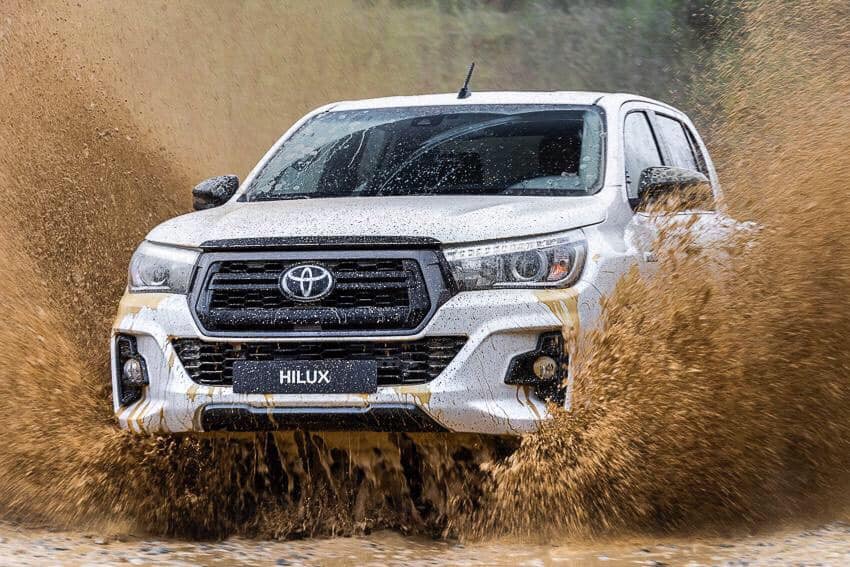 Toyota Hilux 2019 - Bán Toyota Hilux 2019 full màu nhập khẩu, hỗ trợ trả góp lãi suất thấp
