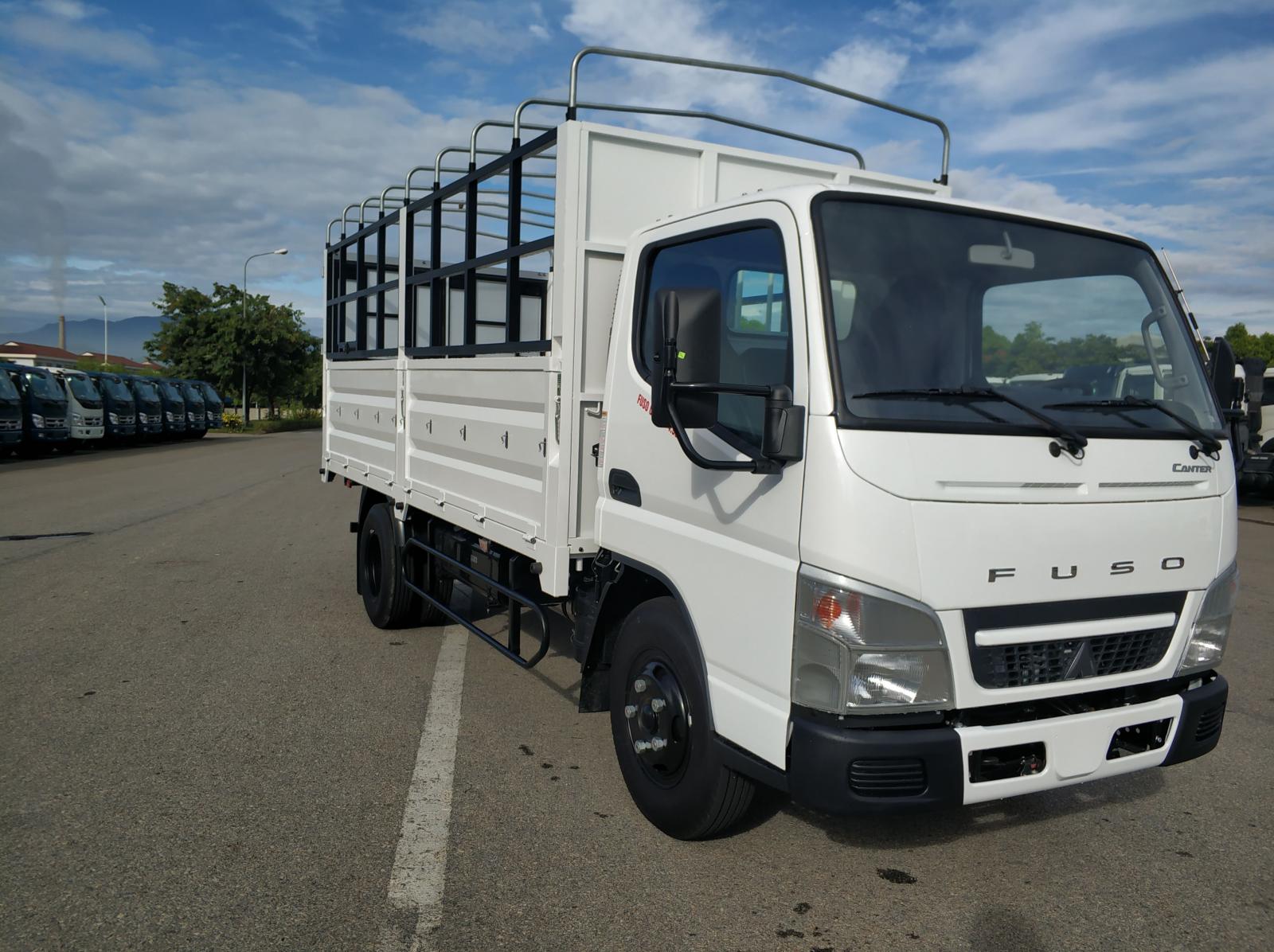 Genesis 2019 - Bán xe tải Mitsubishi Fuso 4.99 xuất xứ Nhật Bản