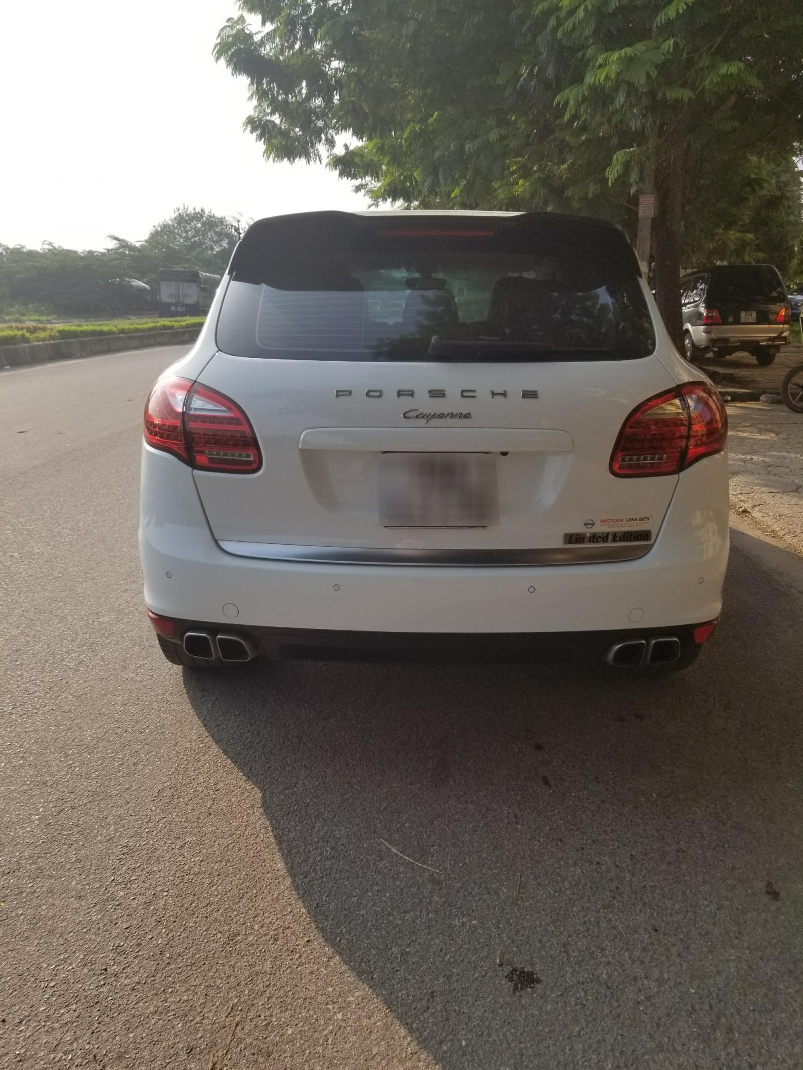 Porsche Cayenne 2013 - Cần bán xe Porsche Cayenne đời 2013, màu trắng, nhập khẩu