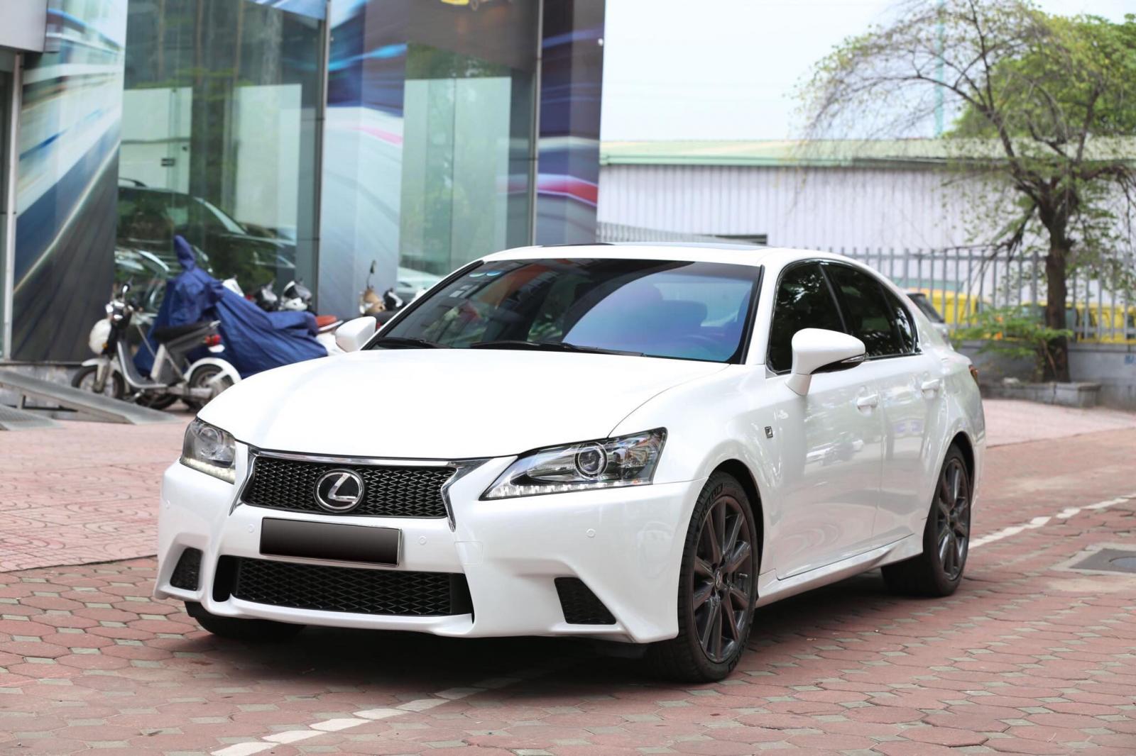 Lexus GS 2012 - Bán xe Lexus GS đăng ký lần đầu 2012, màu trắng, nhập khẩu nguyên chiếc, giá chỉ 2 tỷ 200 triệu đồng