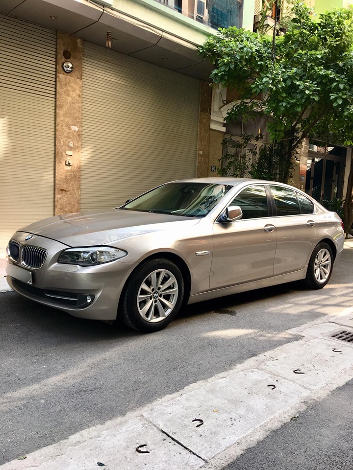 BMW 5 Series 2013 - Bán BMW 520i đời 2013, nhập khẩu nguyên chiếc