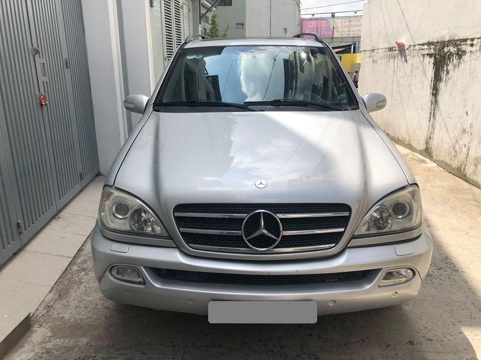 Mercedes-Benz ML Class 2003 - Bán Mercedes ML500 tự động 2003 ĐK 2007, màu bạc xe chính chủ