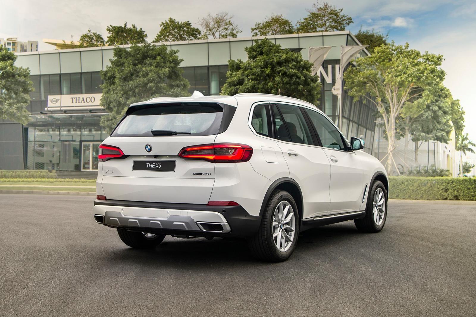 BMW X5 2019 - BMW X5 Xdrive 40i 2020 SUV thể thao, mạnh mẽ, màu trắng, xe nhập khẩu Đức 5+2 chỗ