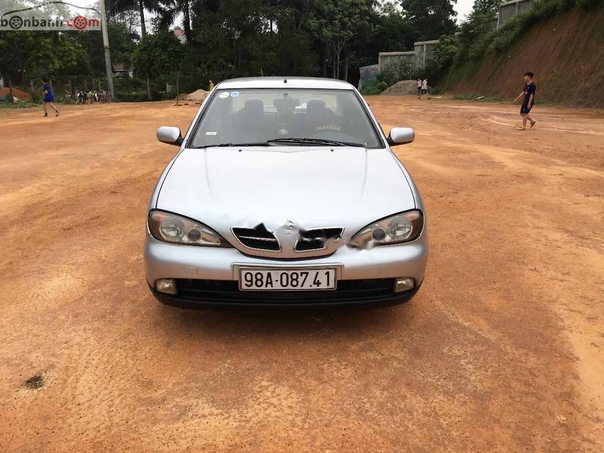 Nissan Primera   2001 - Bán Nissan Primera 2001, màu bạc, nhập khẩu