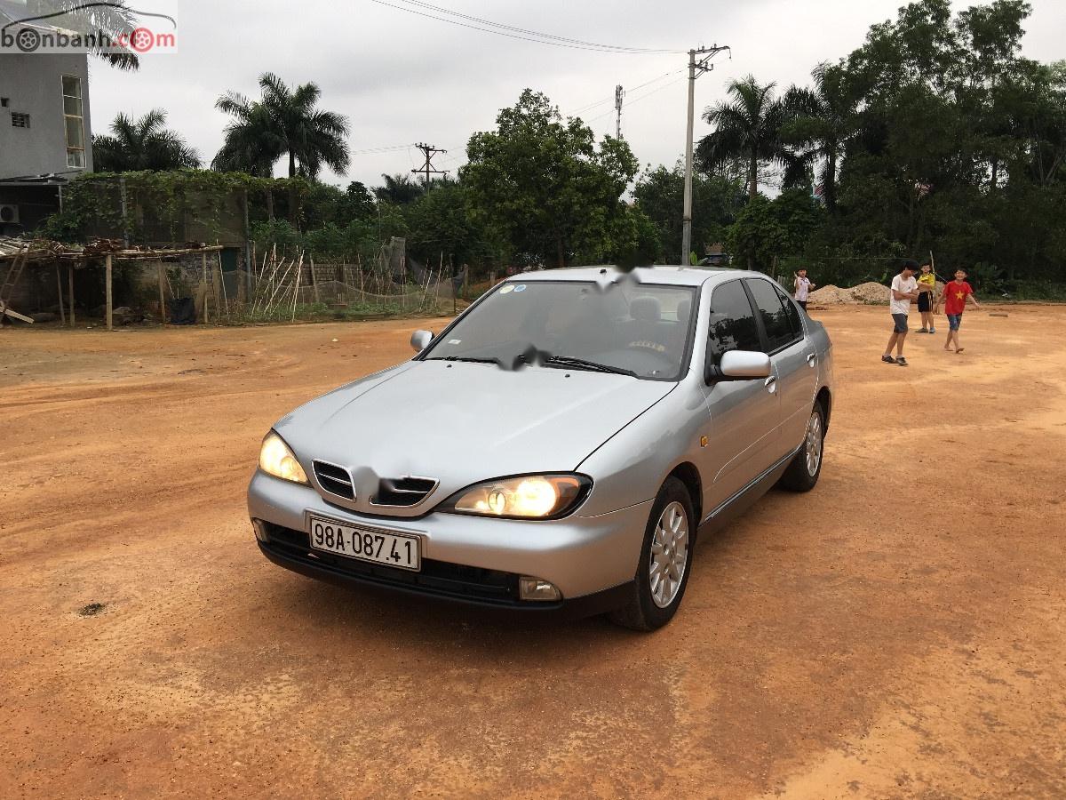 Nissan Primera   2001 - Bán Nissan Primera 2001, màu bạc, nhập khẩu