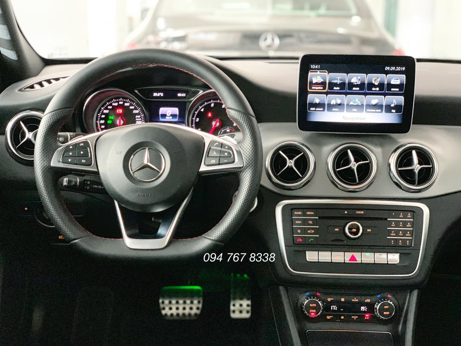 Mercedes-Benz GLA-Class 2019 - Bán Mercedes GLA250 2019, siêu lướt chính chủ, biển đẹp