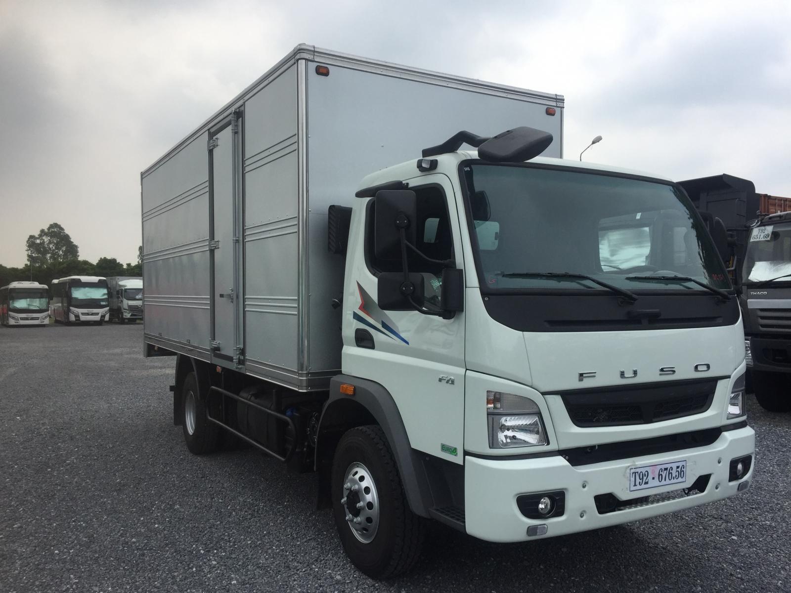 Genesis 2019 - Bán xe Fuso, thùng dài 5.9 mét, tải 5 tấn