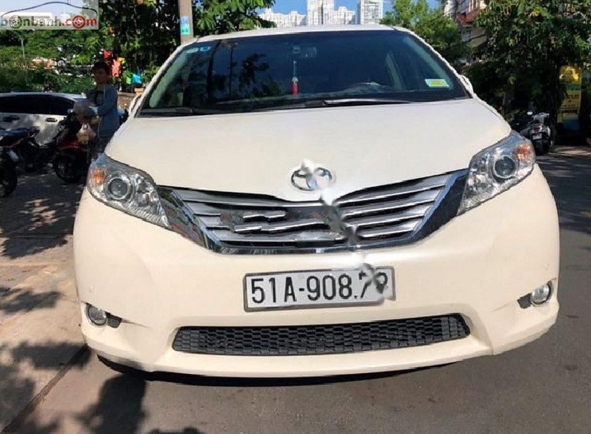 Toyota Sienna 2014 - Bán Toyota Sienna năm sản xuất 2014, màu trắng, xe nhập