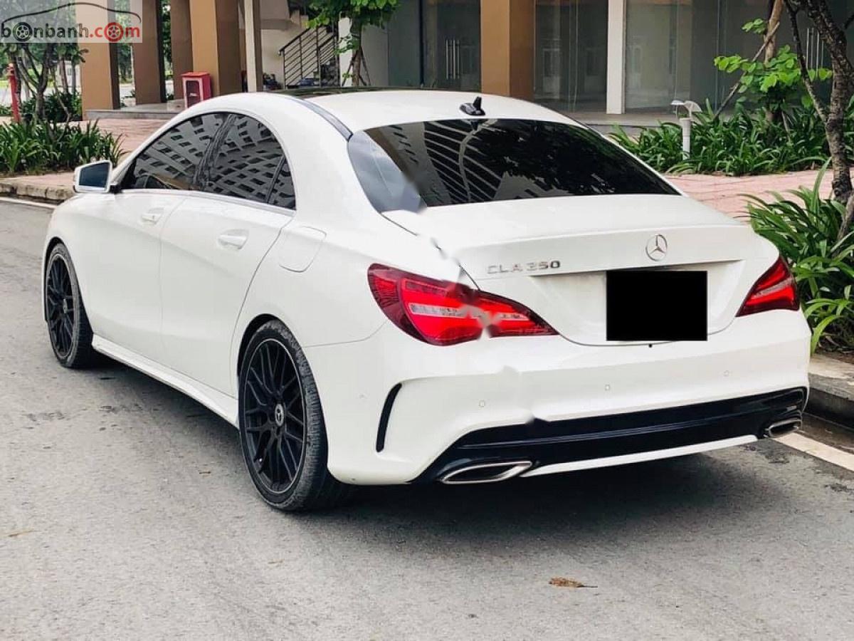 Mercedes-Benz CLA class 2017 - Bán Mercedes CLA250 Facelift sản xuất 2017, màu trắng, xe nhập