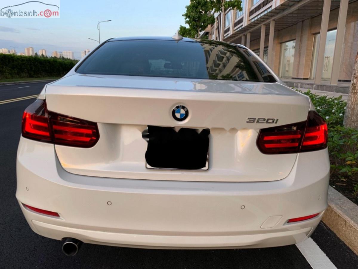 BMW 3 Series   2014 - Bán BMW 320i đời 2014, màu trắng, nhập khẩu  