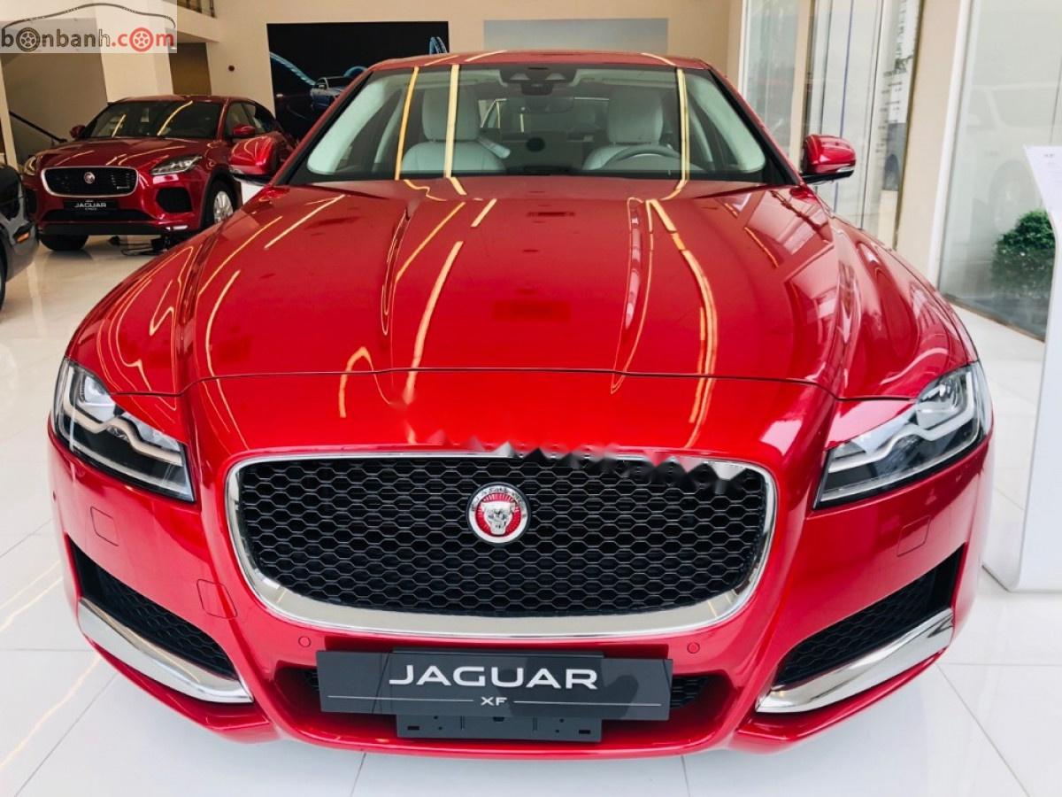 Jaguar XF 2018 - Bán xe Jaguar XF sản xuất năm 2018, màu đỏ, nhập khẩu nguyên chiếc