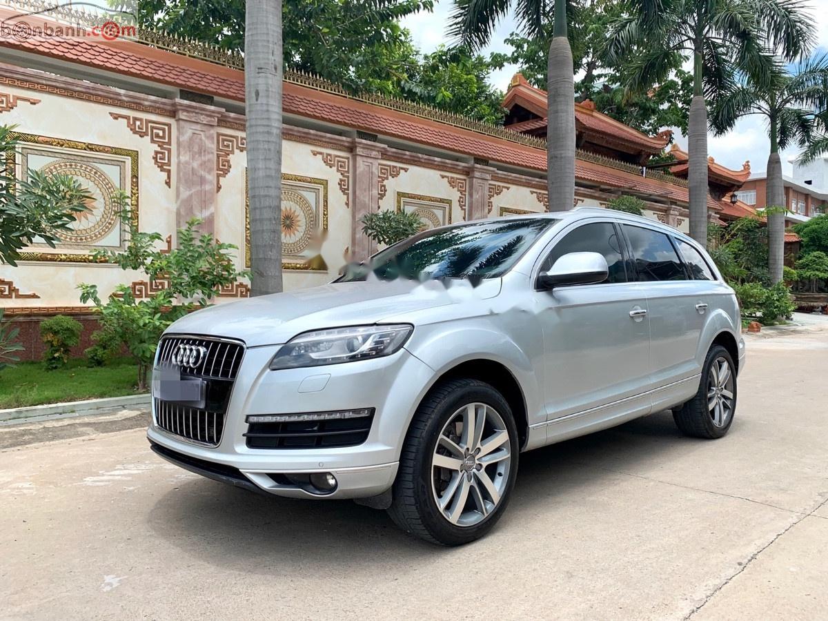 Audi Q7 2010 - Bán Audi Q7 2010, màu bạc, xe nhập