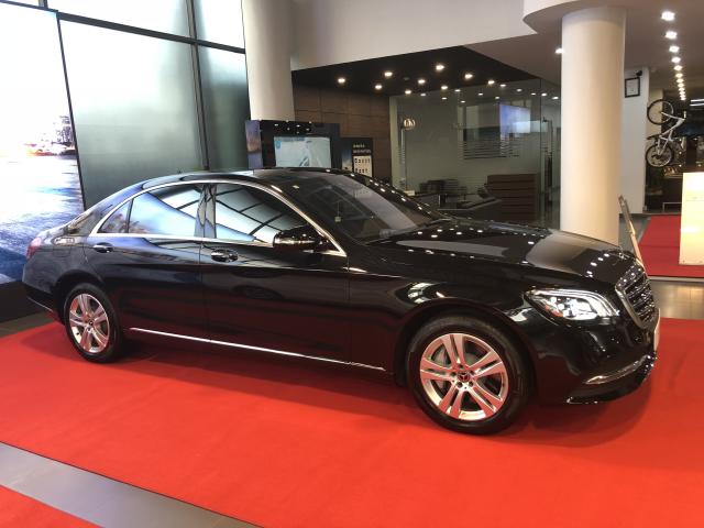 Mercedes-Benz S class S450 2017 - Mercedes S450 màu đen, đã đi 25 km - chính hãng, giá cực tốt