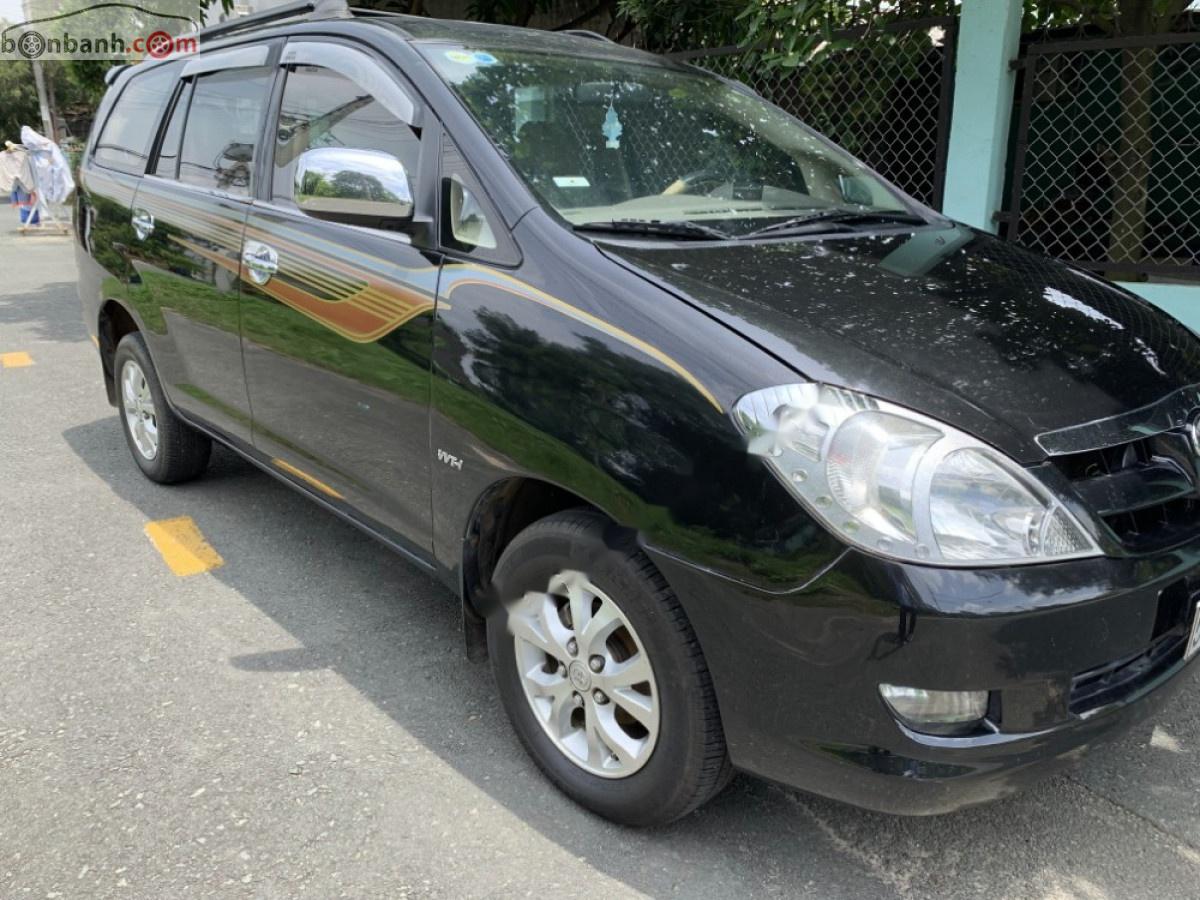 Toyota Innova G 2008 - Cần bán gấp Toyota Innova G năm 2008, màu đen còn mới, giá tốt