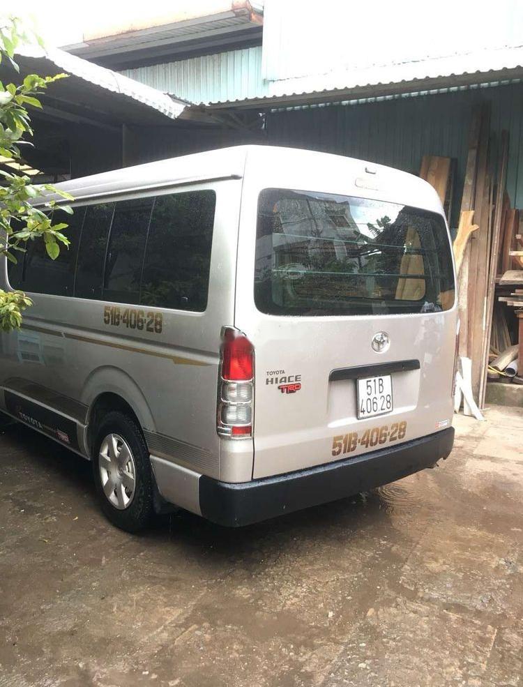 Toyota Hiace     2005 - Bán Toyota Hiace sản xuất năm 2005, xe nhập