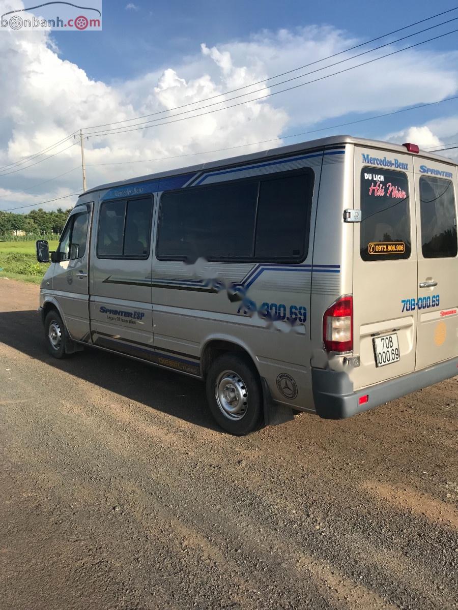 Mercedes-Benz Sprinter 2006 - Bán xe Mercedes Sprinter sản xuất năm 2006, màu hồng xe gia đình