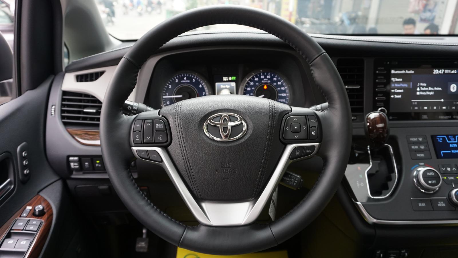Toyota Sienna 2019 - Bán Toyota Sienna Limited model 2020, 1 cầu xe mới nhập Mỹ, giao ngay toàn quốc, LH 093.996.2368 Ms Ngọc Vy