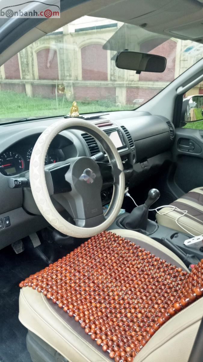 Nissan Navara 2011 - Bán xe Nissan Navara năm 2011, màu xám, nhập khẩu nguyên chiếc chính chủ