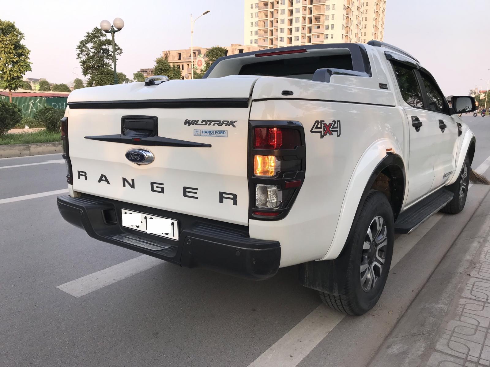 Ford Ranger Wiltrak 3.2 AT  2016 - Cần bán Ford Ranger Wiltrak 3.2 AT đời 2016, xe cực đẹp