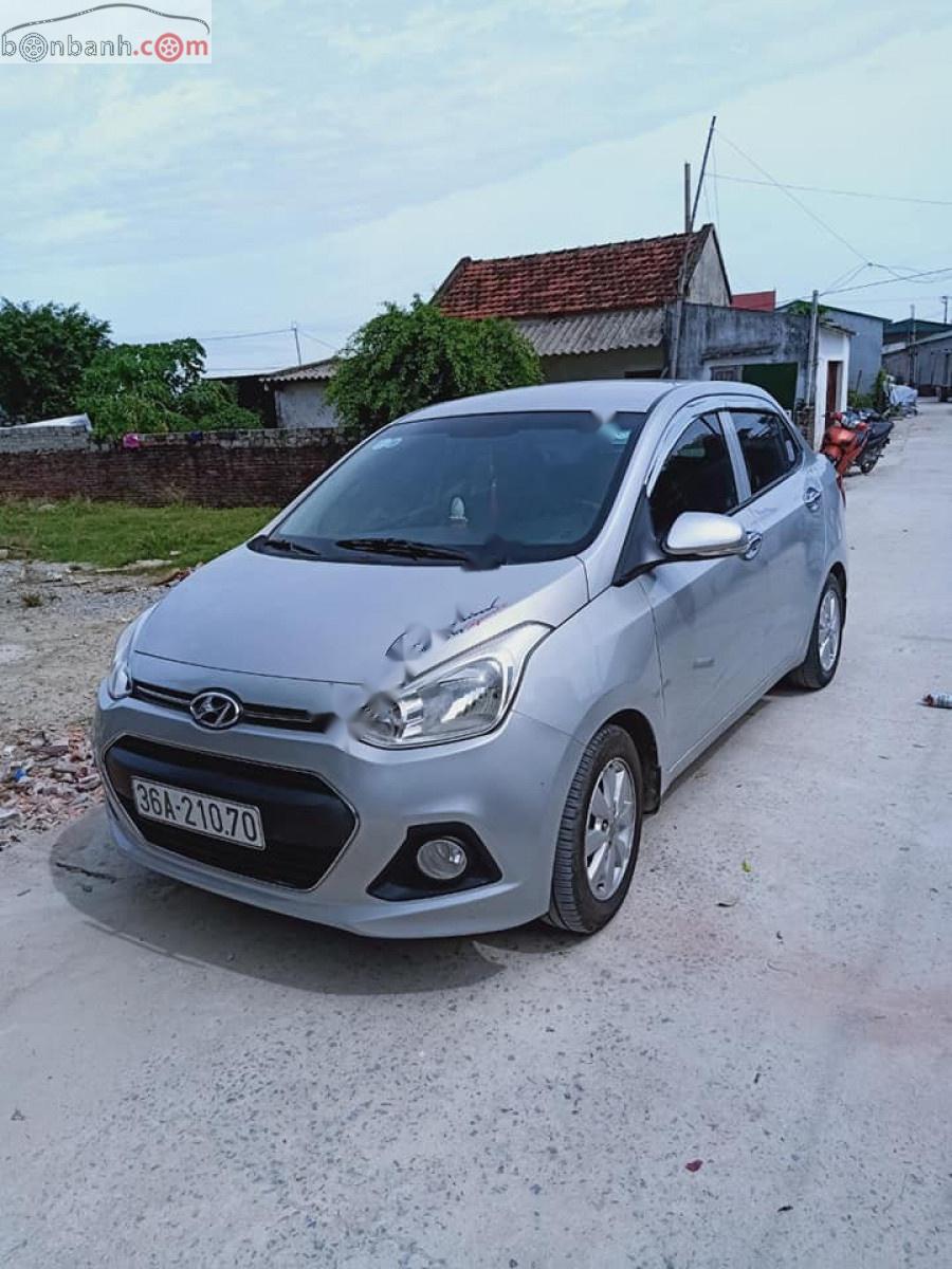 Hyundai Grand i10  1.2 MT 2016 - Bán Hyundai Grand i10 1.2 MT sản xuất 2016, màu bạc, xe nhập