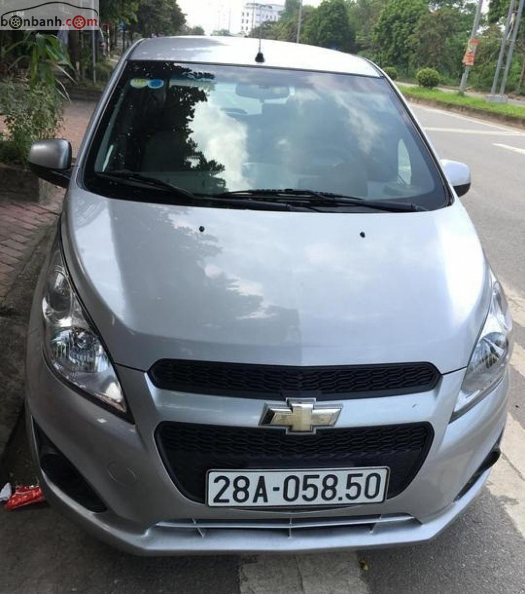 Chevrolet Spark LS 1.0 MT 2015 - Chính chủ bán xe Chevrolet Spark LS 1.0 MT đời 2015, màu bạc