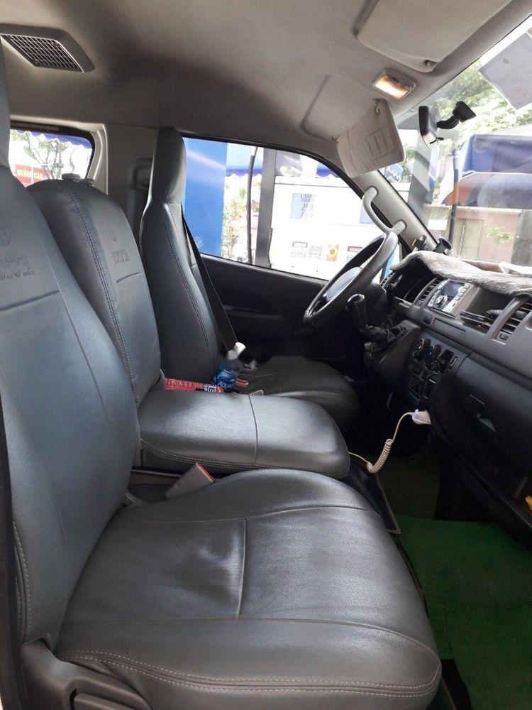 Toyota Hiace 2009 - Cần bán lại xe Toyota Hiace năm 2009, màu trắng, nhập khẩu nguyên chiếc, giá cạnh tranh