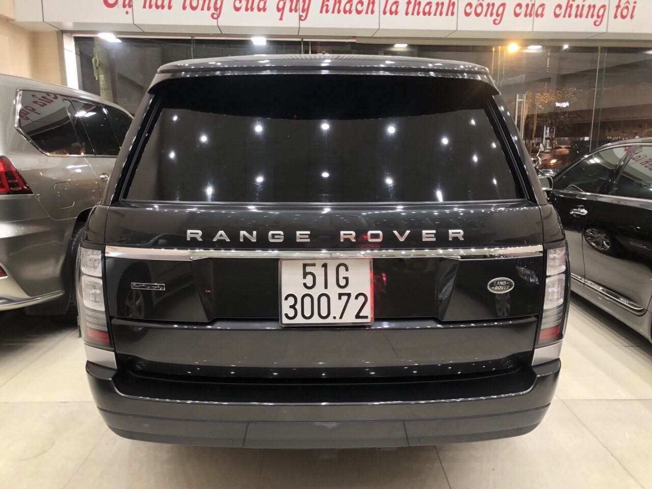 LandRover 2015 - Cần bán xe LandRover Range Rover năm 2015, màu đen nhập khẩu nguyên chiếc