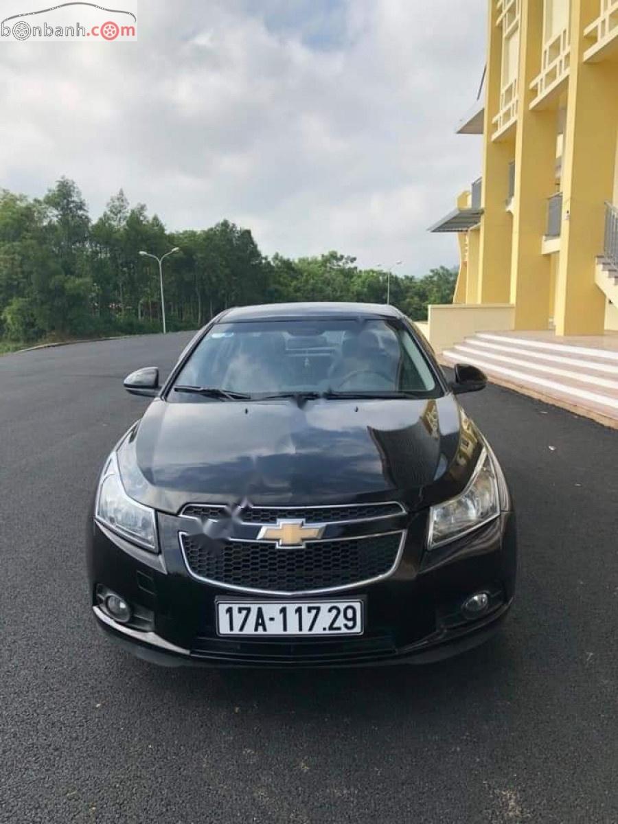 Chevrolet Cruze LTZ 1.8 AT 2011 - Bán xe Chevrolet Cruze LTZ 1.8 AT năm 2011, màu đen số tự động