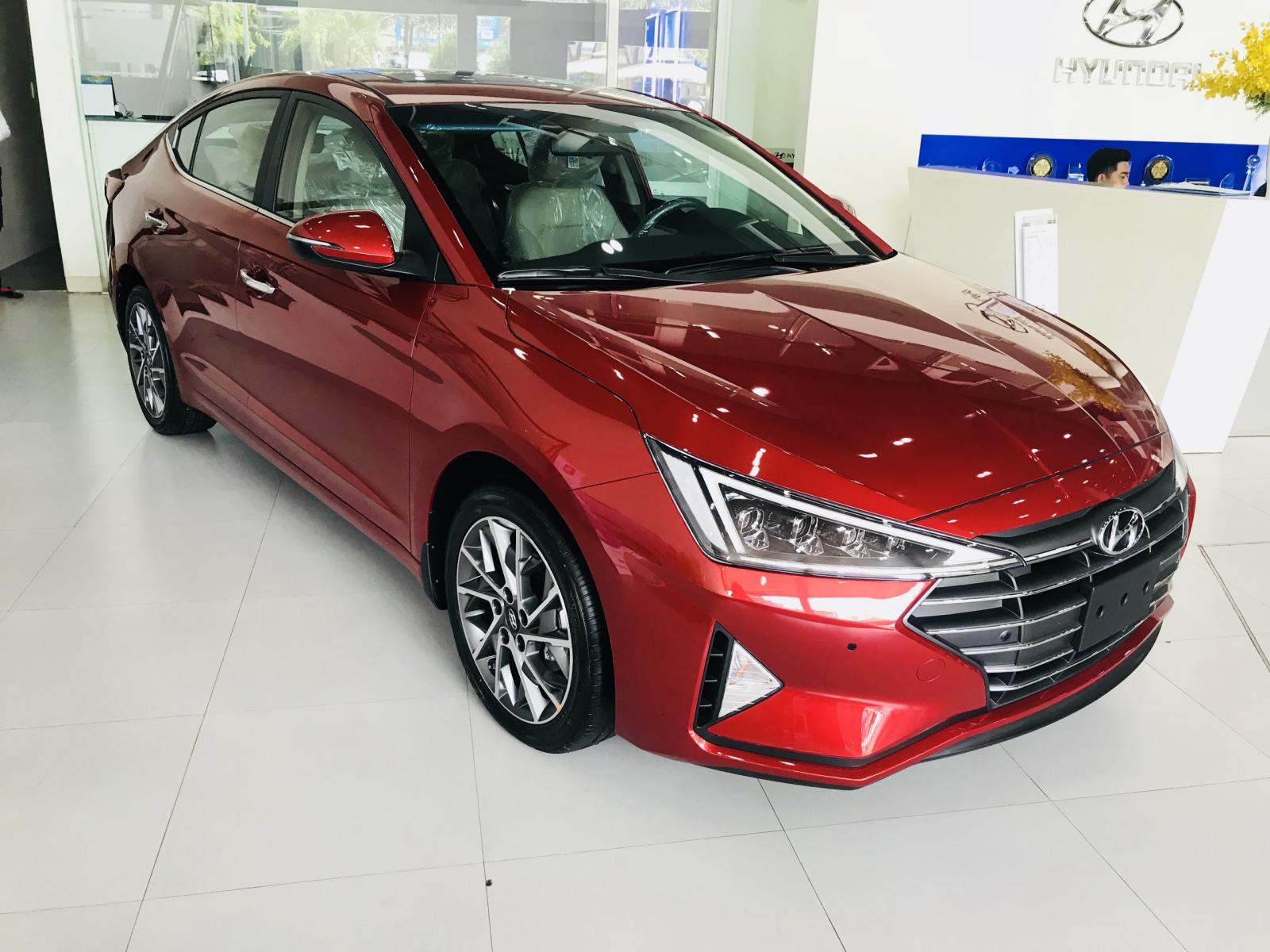 Hyundai Elantra 2019 - Giao xe ngay chỉ 150 triệu, lợi xăng số 1, khuyến mãi khủng, hotline: 0974064605