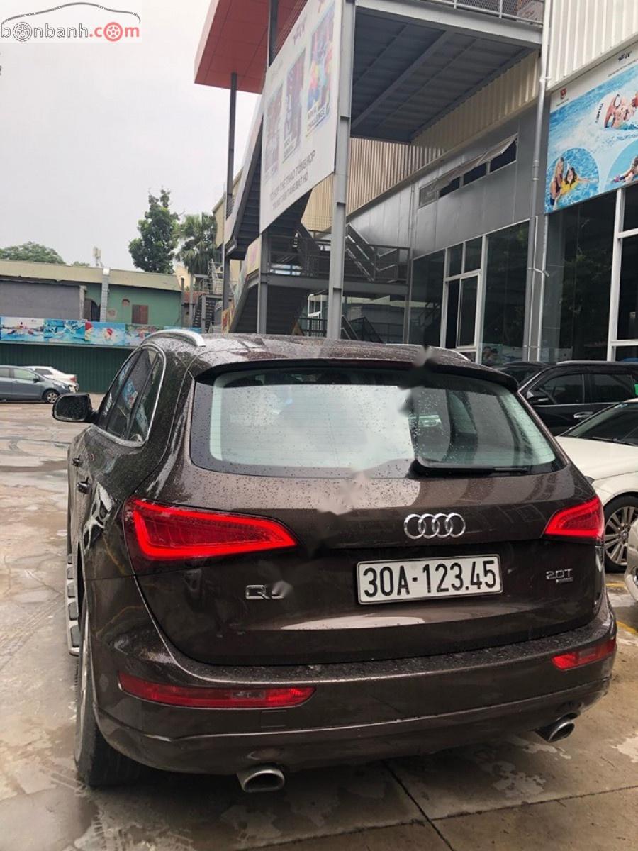 Audi Q5 2.0 AT 2014 - Bán Audi Q5 2.0 AT đời 2014, màu nâu, xe nhập