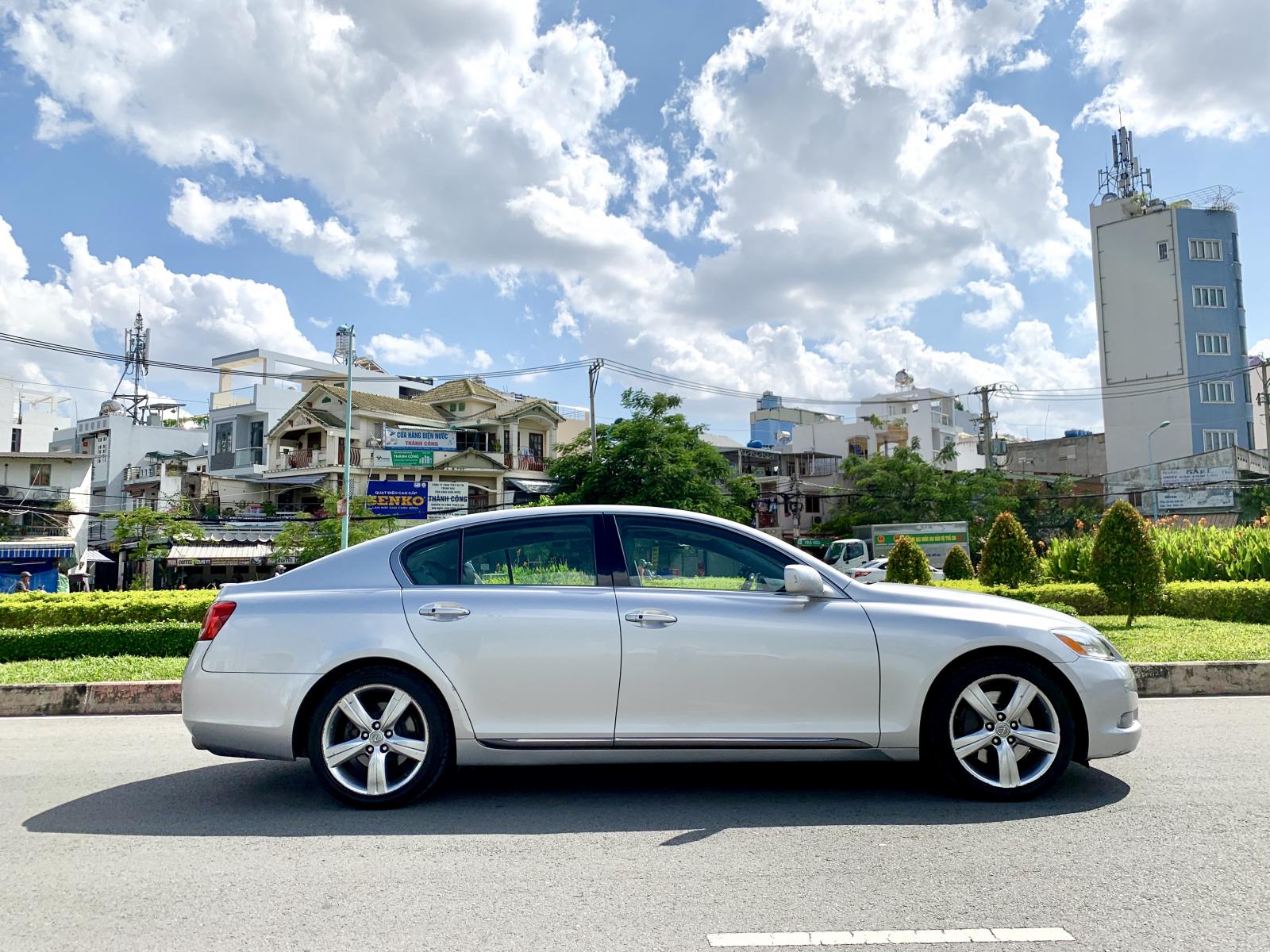 Lexus GS 350 2009 - Lexus GS 350 nhập Mỹ 2009 hàng full cao cấp, đủ đồ chơi cửa sổ trời, số tự động