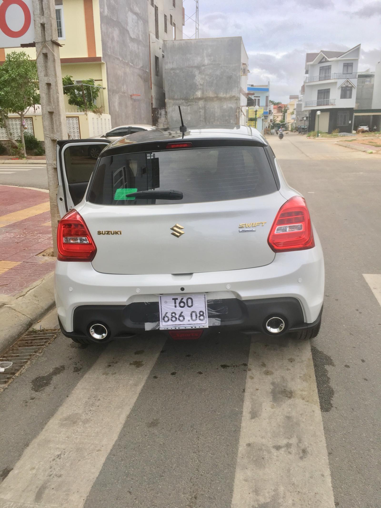 Suzuki Swift 2019 - Bán Suzuki Swift 2019 - Ưu đãi cực lớn trong tháng 9 - Quà ngập xe